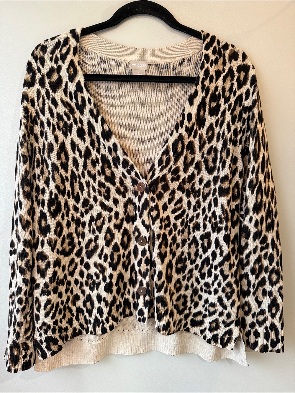Chico's Beige and Black Leopard-Print V-Neck Button Cardigan linen cotton M